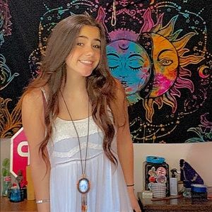 Meet your Posher, Sally